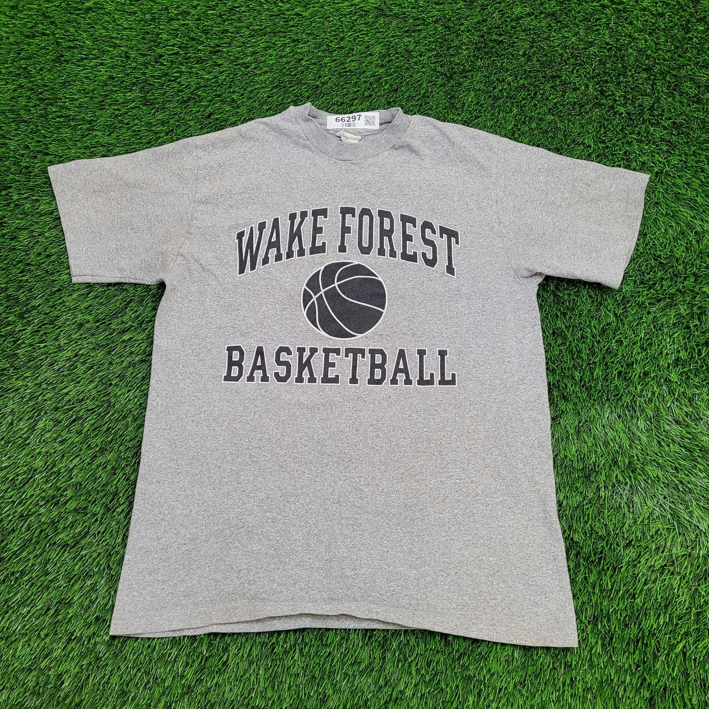 Vintage Wake-Forest Basketball Shirt Medium 20x26 Gray