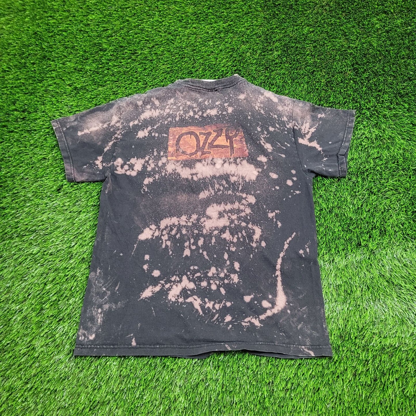 Vintage Ozzy-Osbourne Shirt Medium 19x25 Faded Bleached