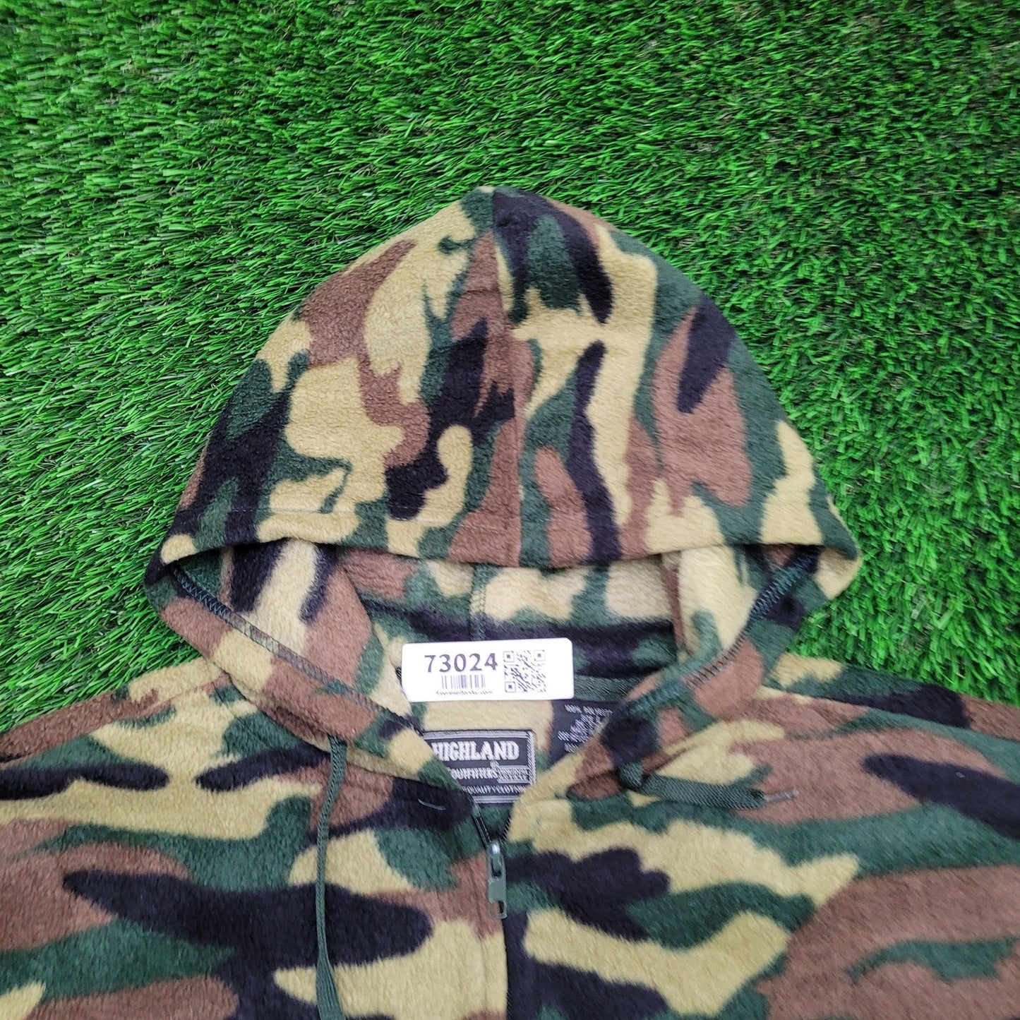 Camo Zip Hoodie Large 24x28 Woodland