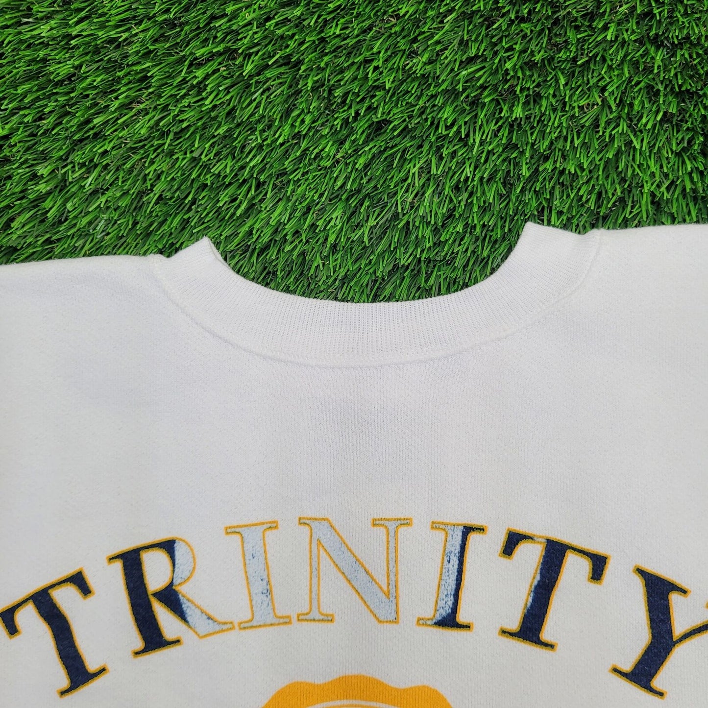 Vintage Trinity College Sweatshirt Womens Large 22x22 White