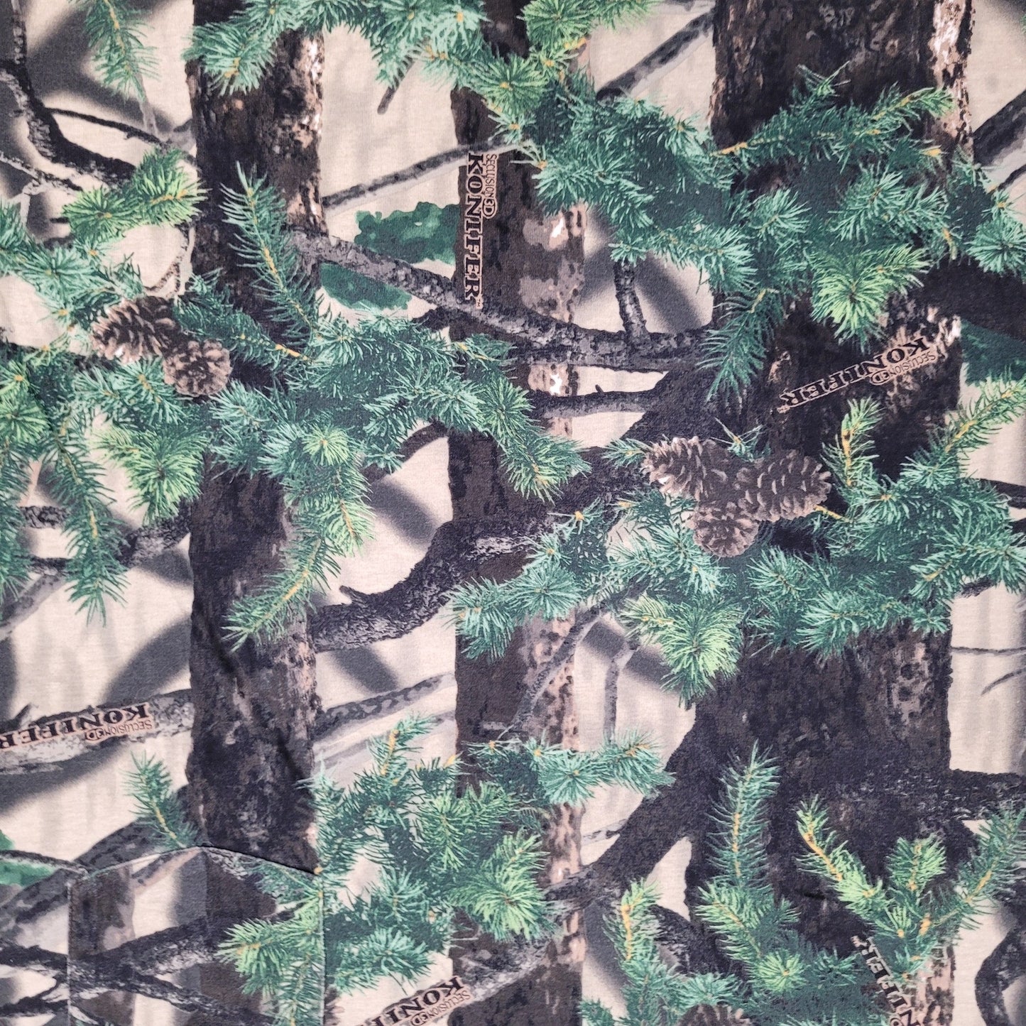 Cabelas Realtree Camo Shirt XL 24x30 Seclusion-3D Konifer