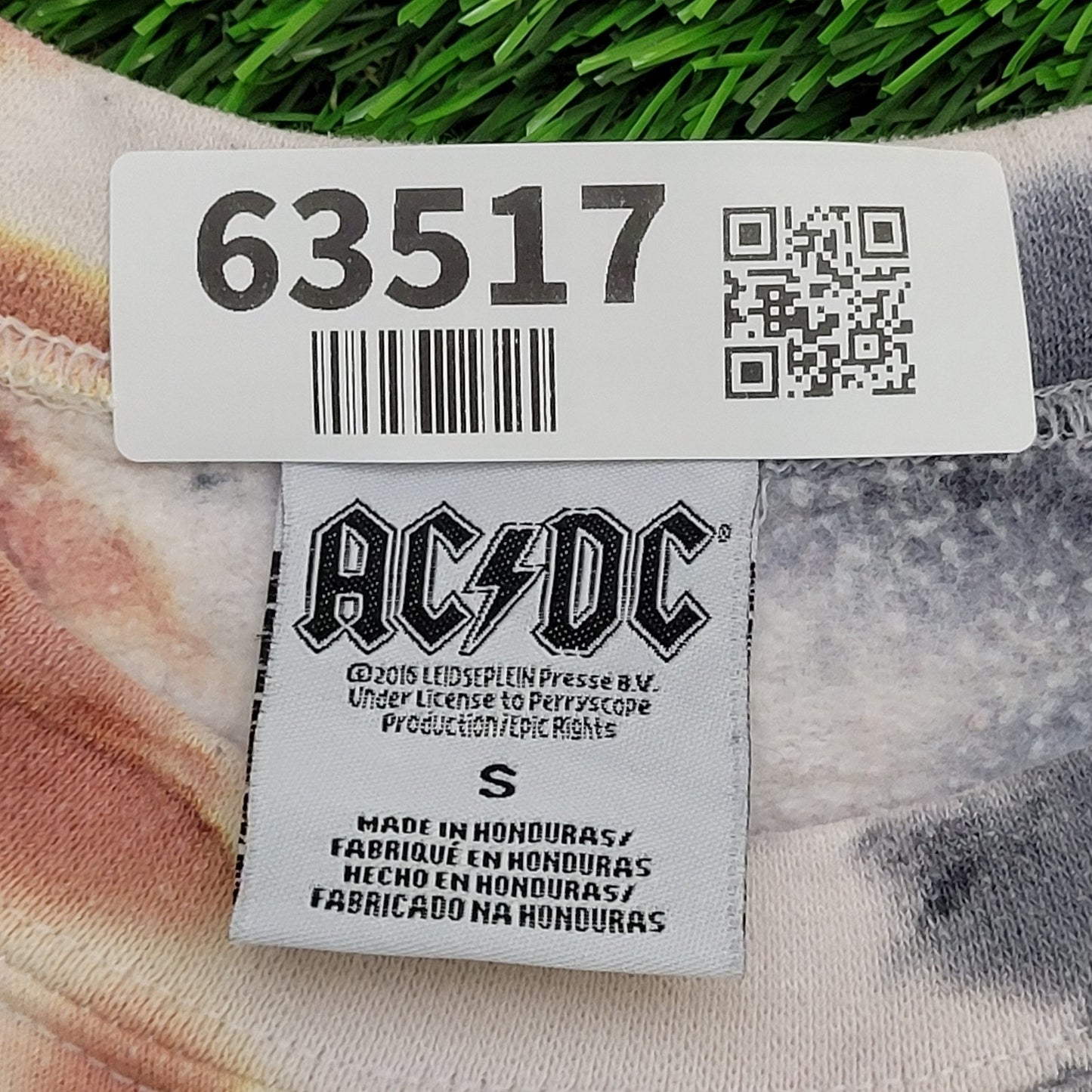 ACDC Crumpled Tie-Dye Sweatshirt Small 21x23 Spellout