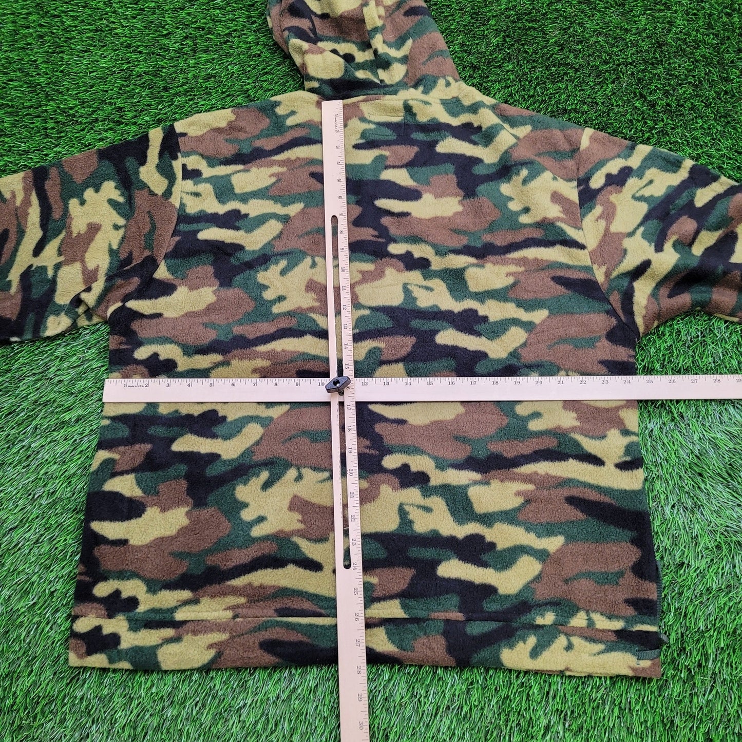 Camo Zip Hoodie Large 24x28 Woodland