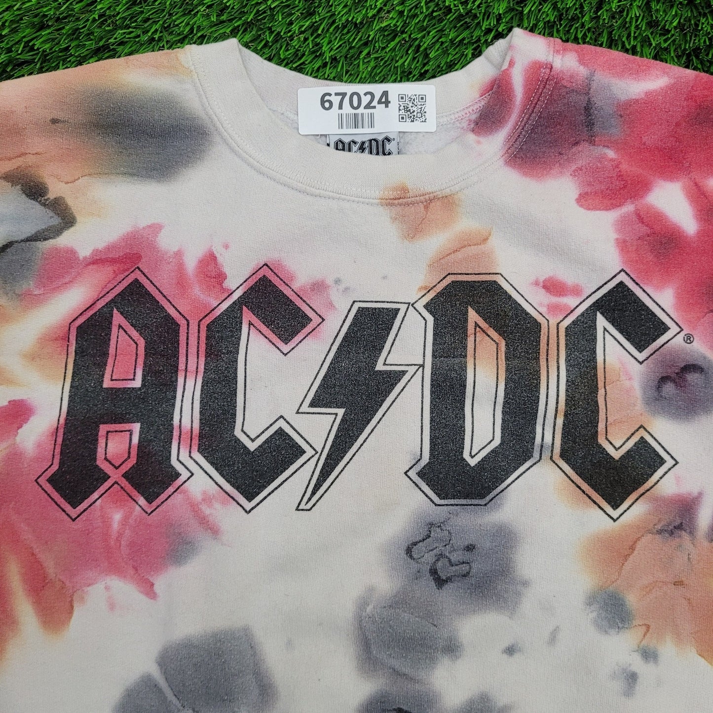 ACDC Sweatshirt Womens Medium 23x23 Red