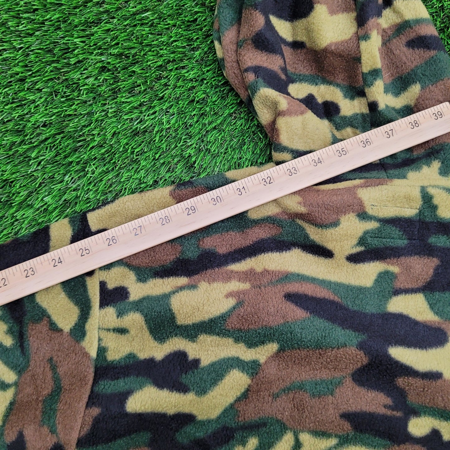 Camo Zip Hoodie Large 24x28 Woodland