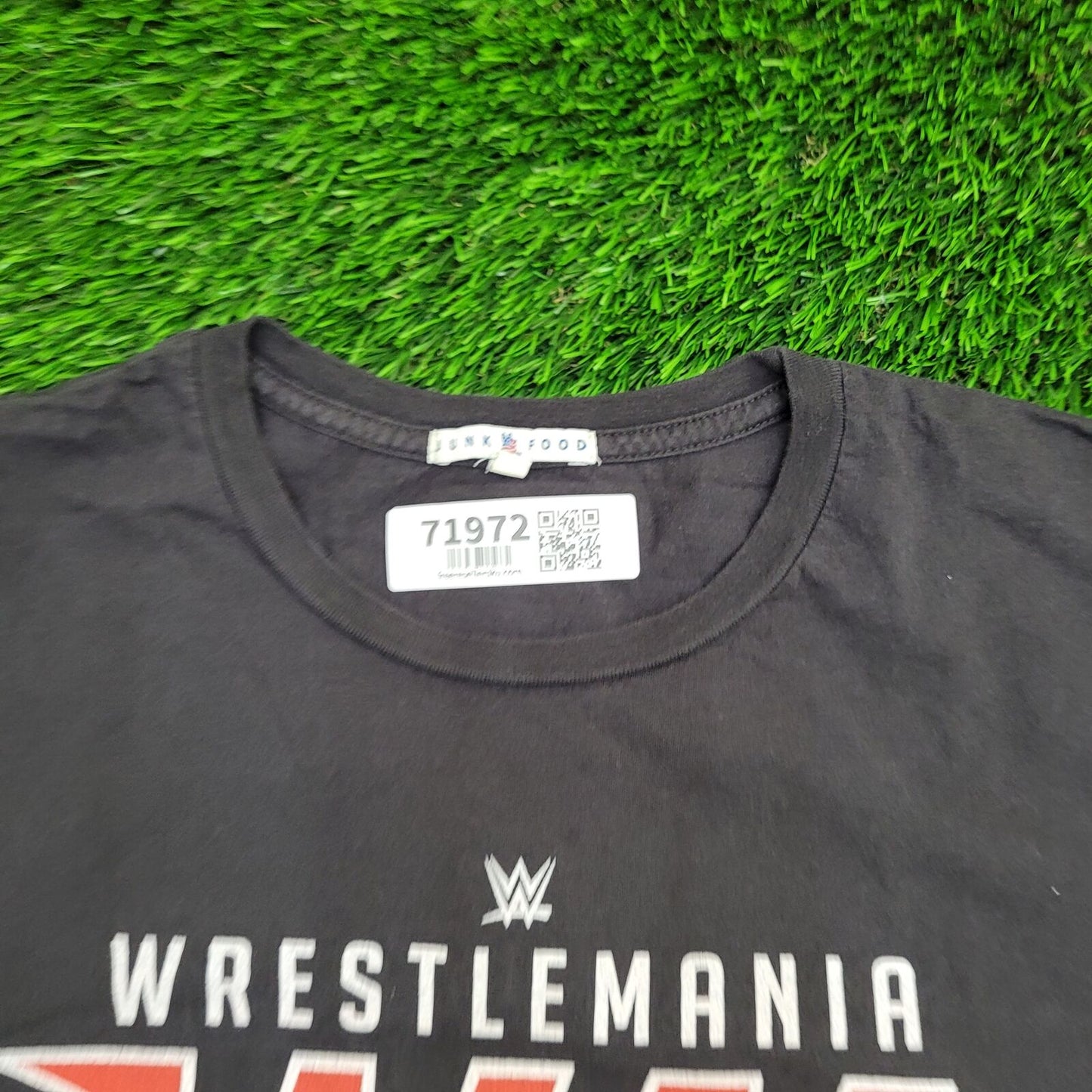 WWE WrestleMania Shirt XL 23x28 Black