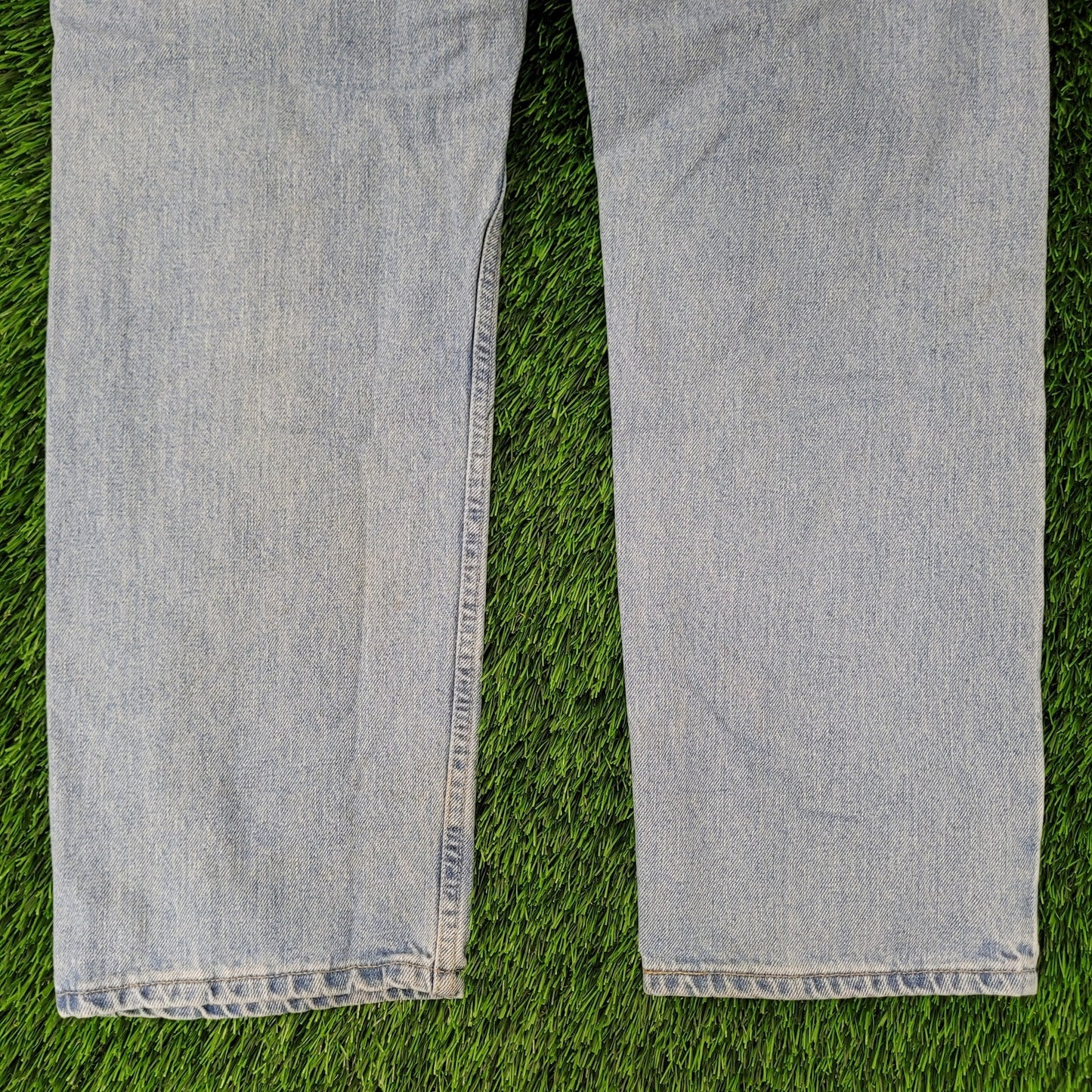 Vintage Y2K LEVIS 505 Jeans 34x30 Faded Medium-Wash