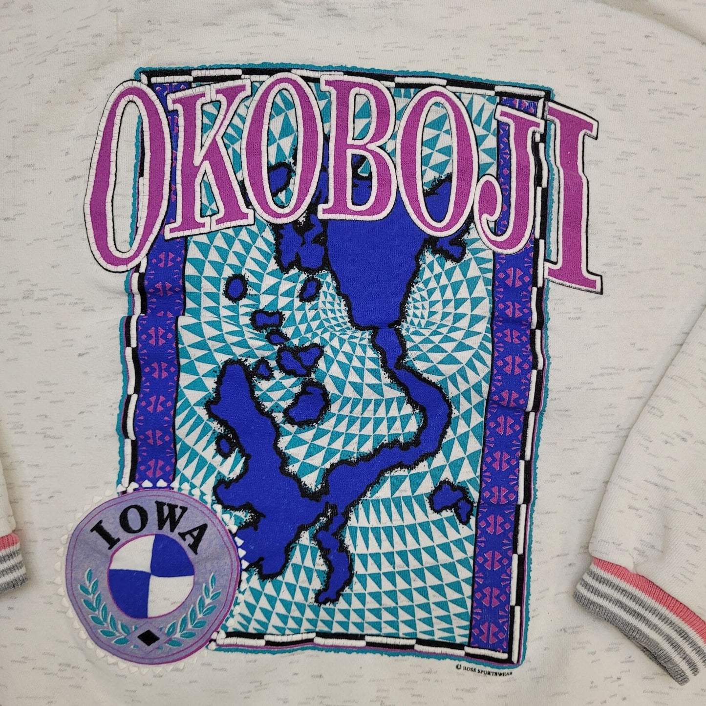 Vintage Okoboji Iowa Cropped Sweatshirt Women 2XL 24x21 Gray