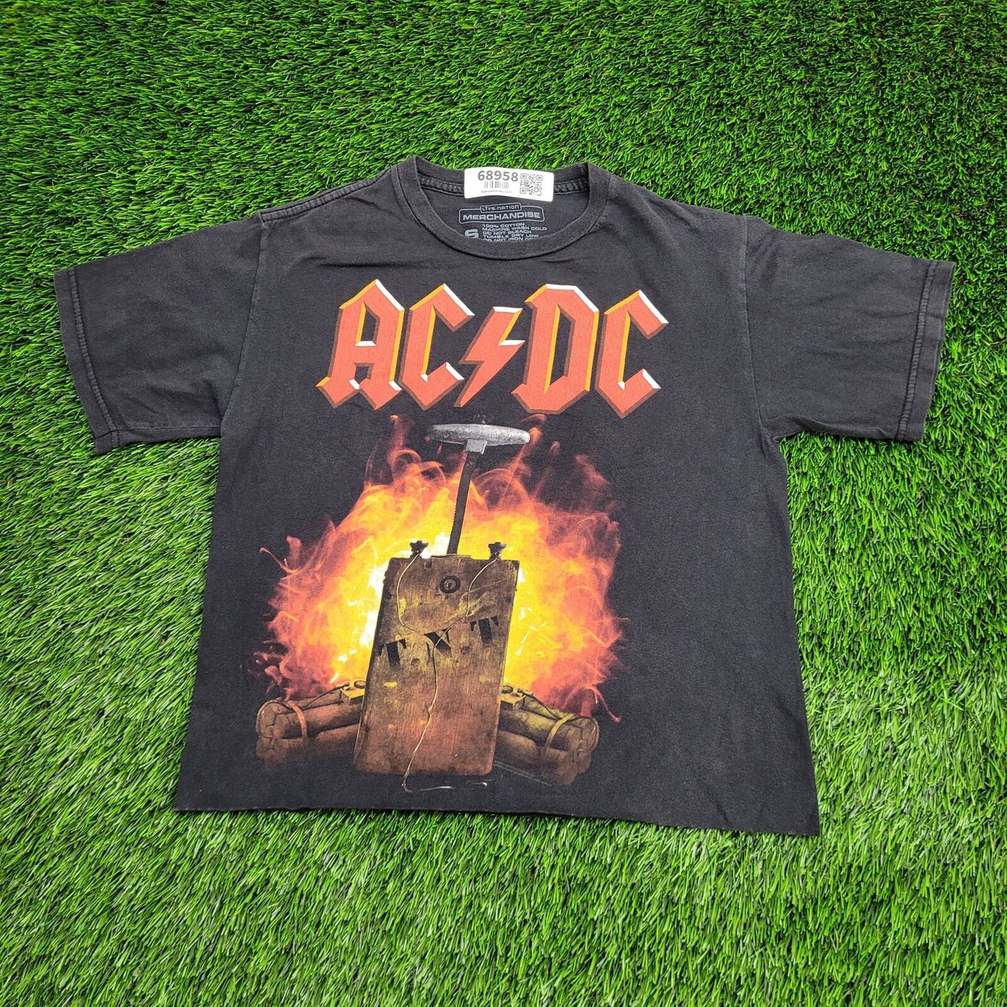 ACDC Band Shirt Womens Small 17x20 Black