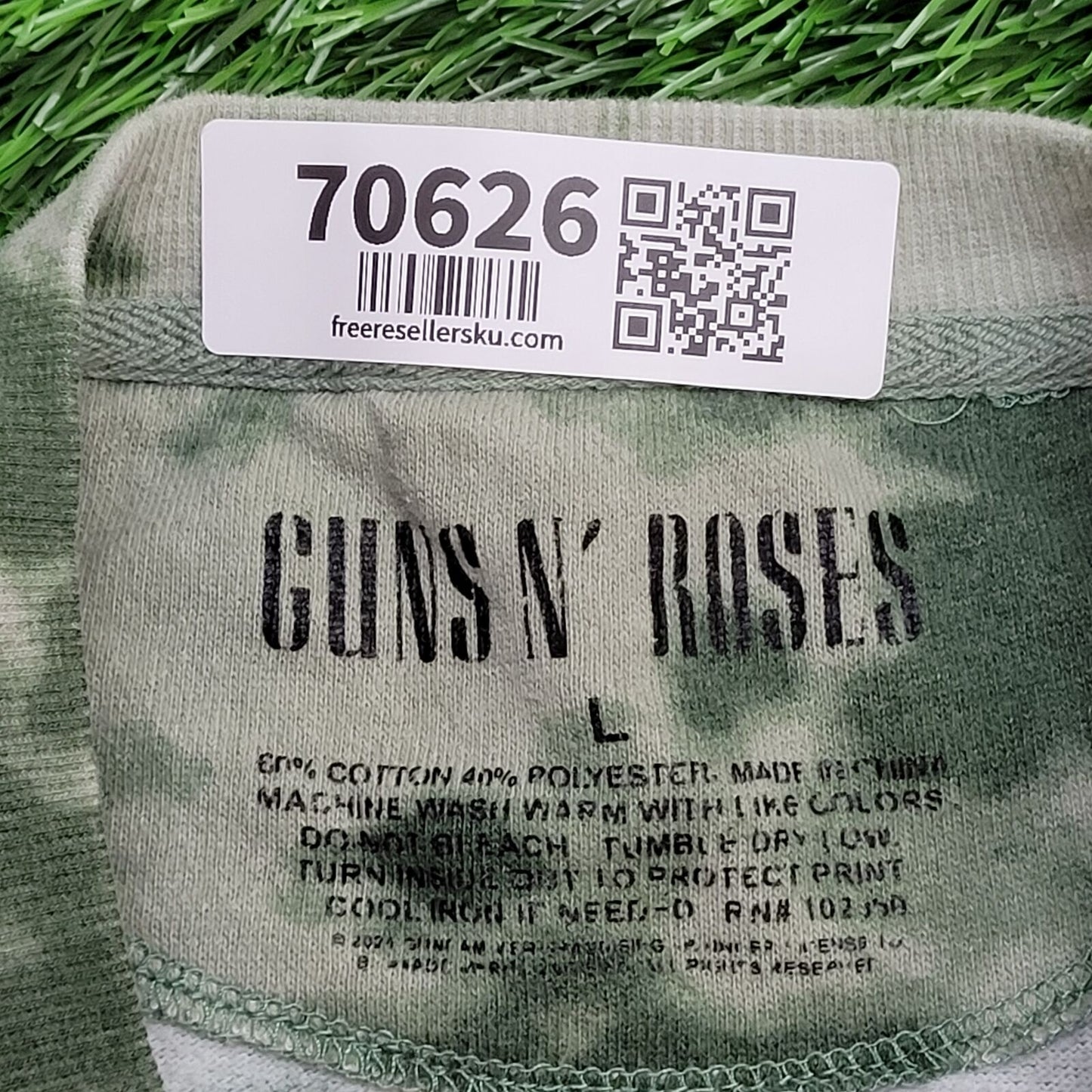 Guns-N-Roses Crop Sweatshirt Womens Large 22x20 Tie-Dye Boxy