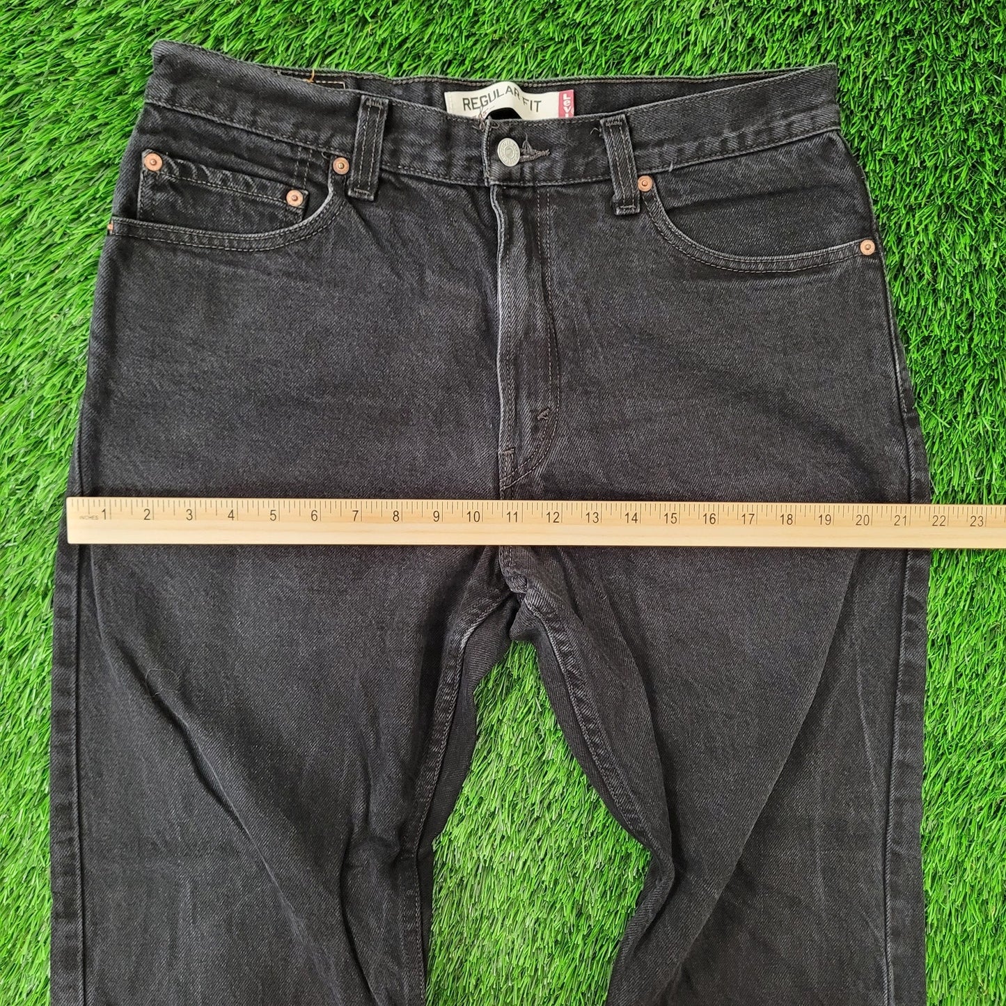 Vintage Y2K LEVIS 505 Jeans 34x30 Black