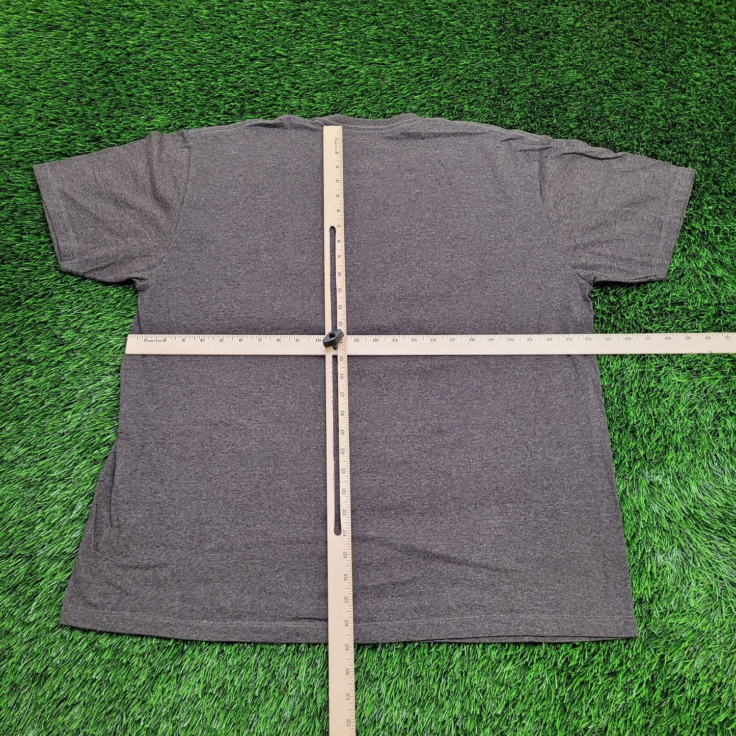 Call-of-Duty Shirt 2XL 24x28 Gray