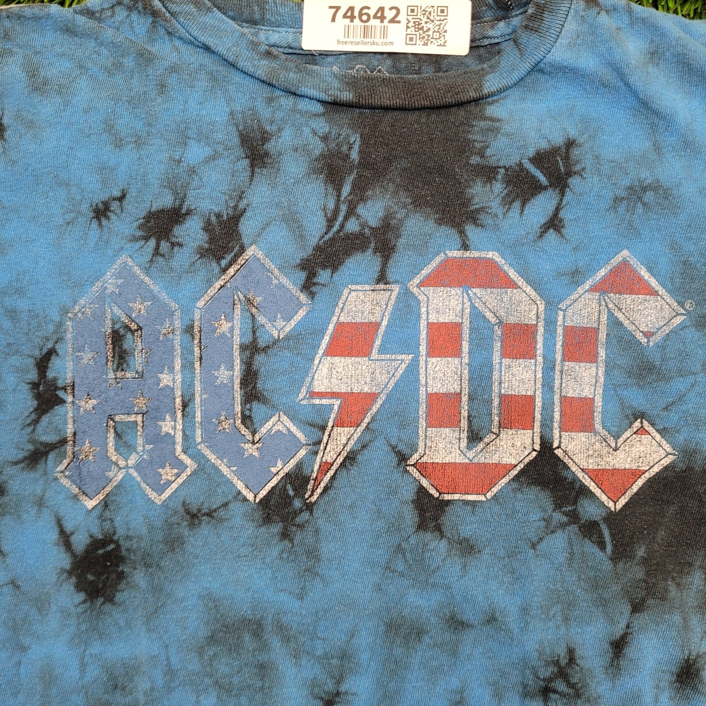 ACDC Crop Tie-Dye Shirt Womens Medium 18x18 Blue Black