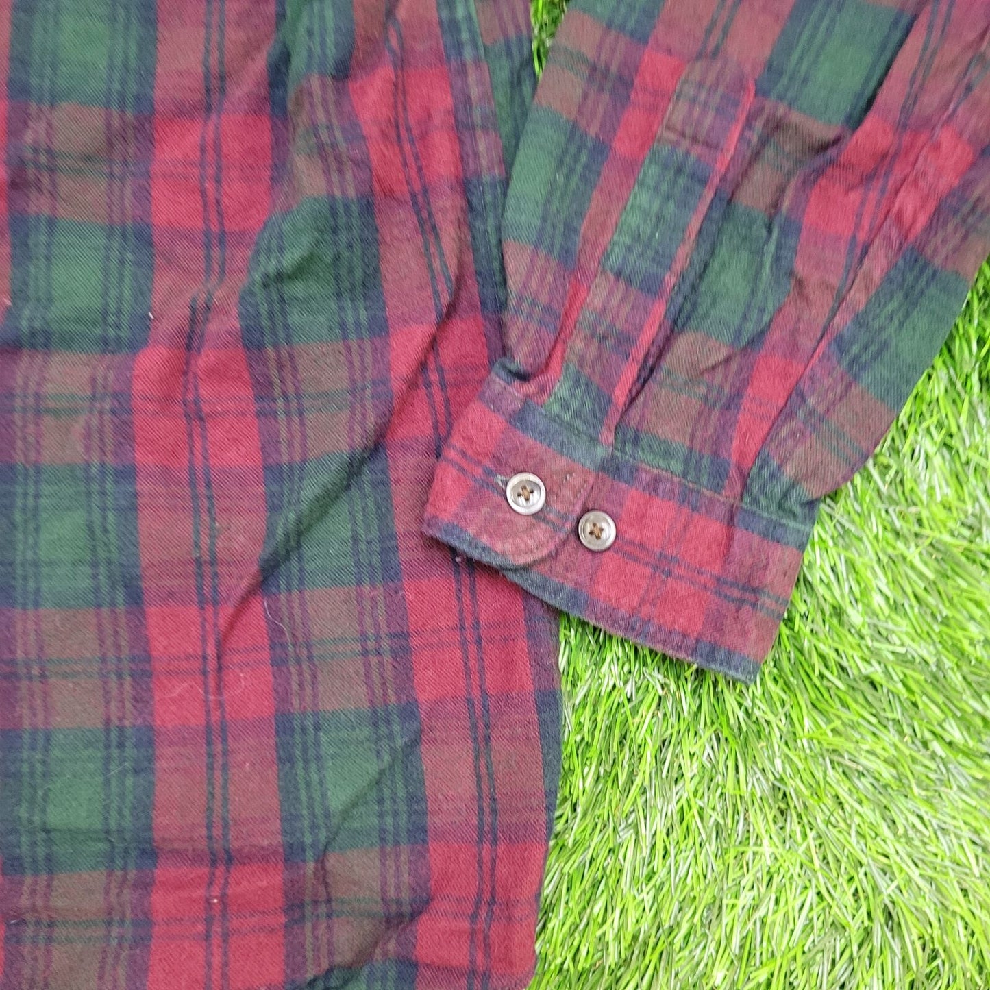 Vintage Y2K LL-Bean Plaid Button Shirt Large 23x30 Red