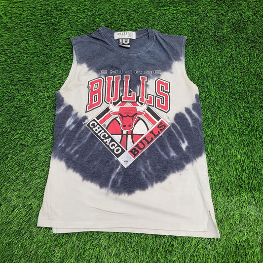 Chicago-Bulls Cutoff Shirt Small 18x25 Tie-Dye