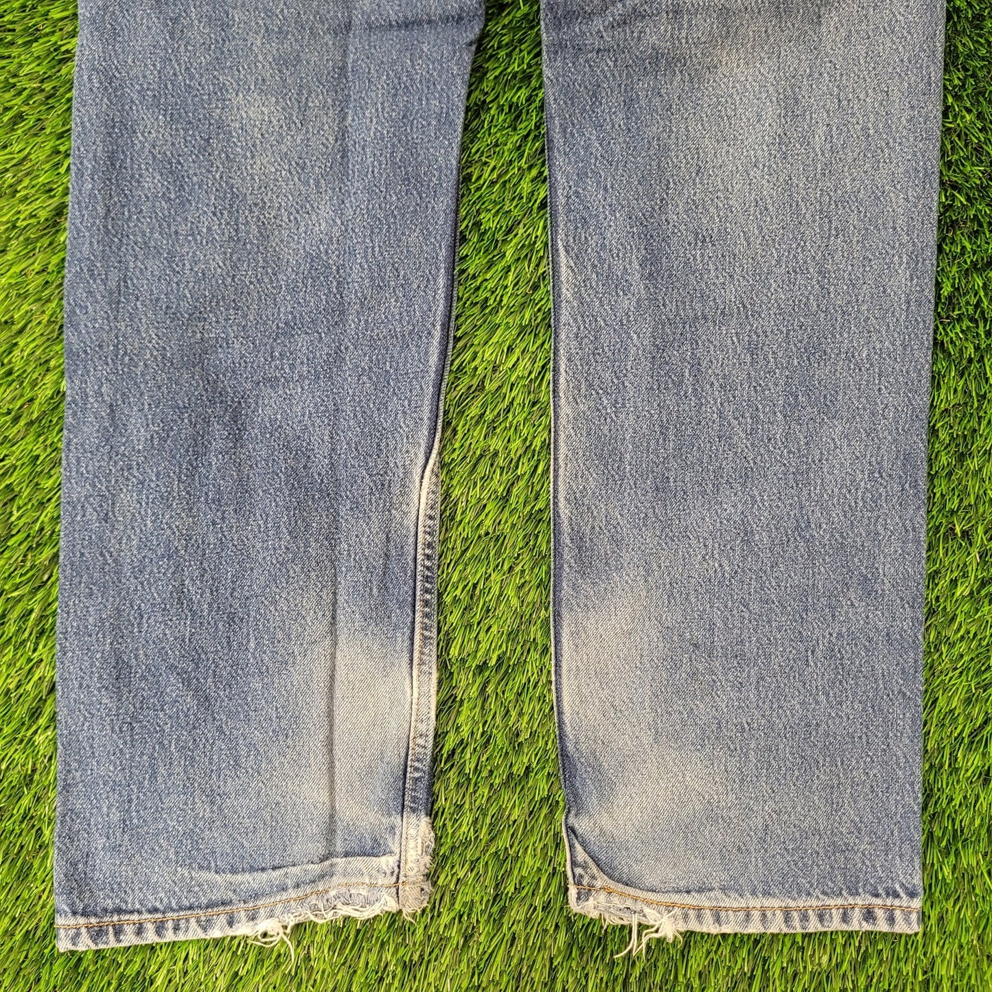 Vintage Y2K LEVIS 505 Jeans 36x33 Whiskered Dark-Wash