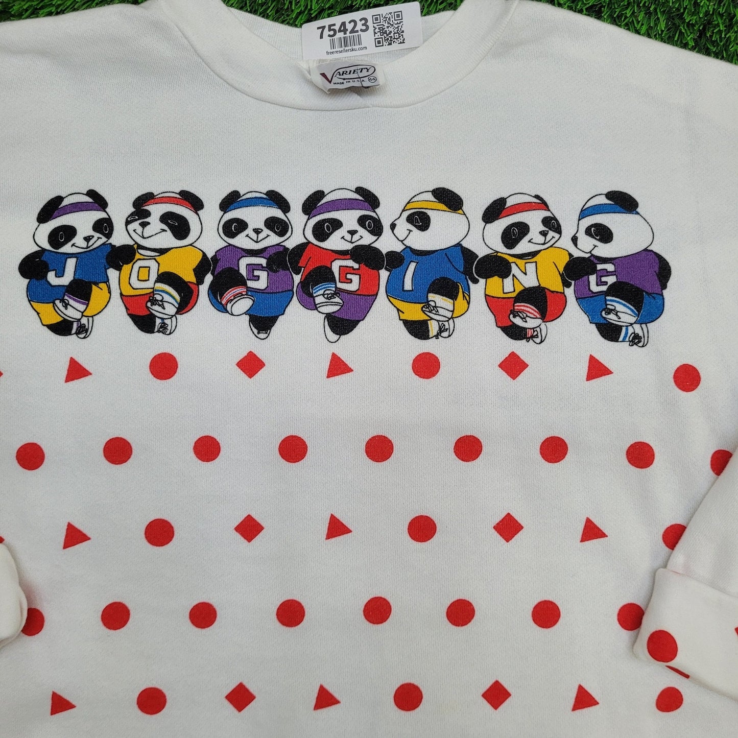 Vintage Panda Sweatshirt Womens XL 24x23 Boxy Baggy