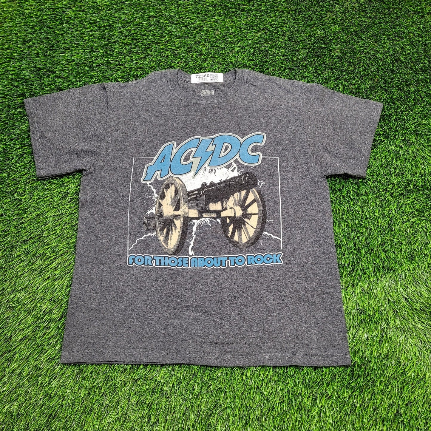 ACDC Shirt Medium 21x24 Boxy Cropped Gray