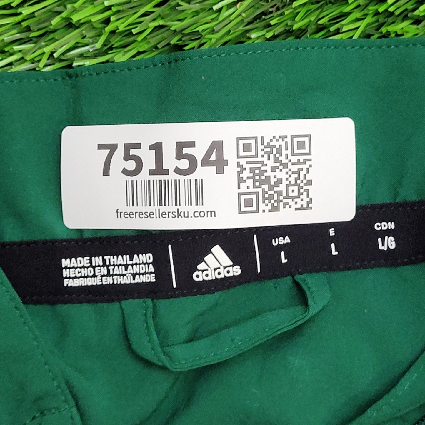 ADIDAS Windbreaker Large 24x31 Green