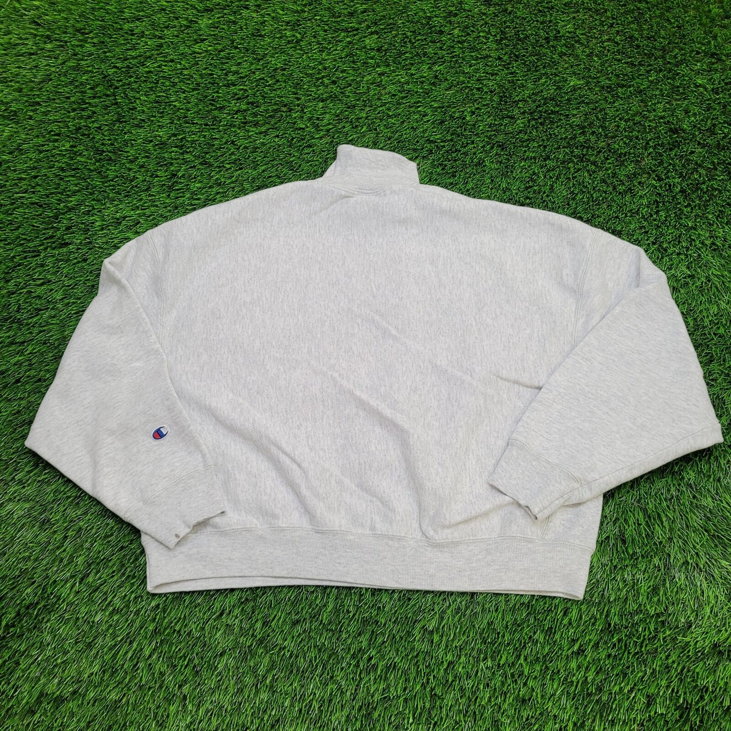 Champion Cropped Sweatshirt Medium 23x21 Gray