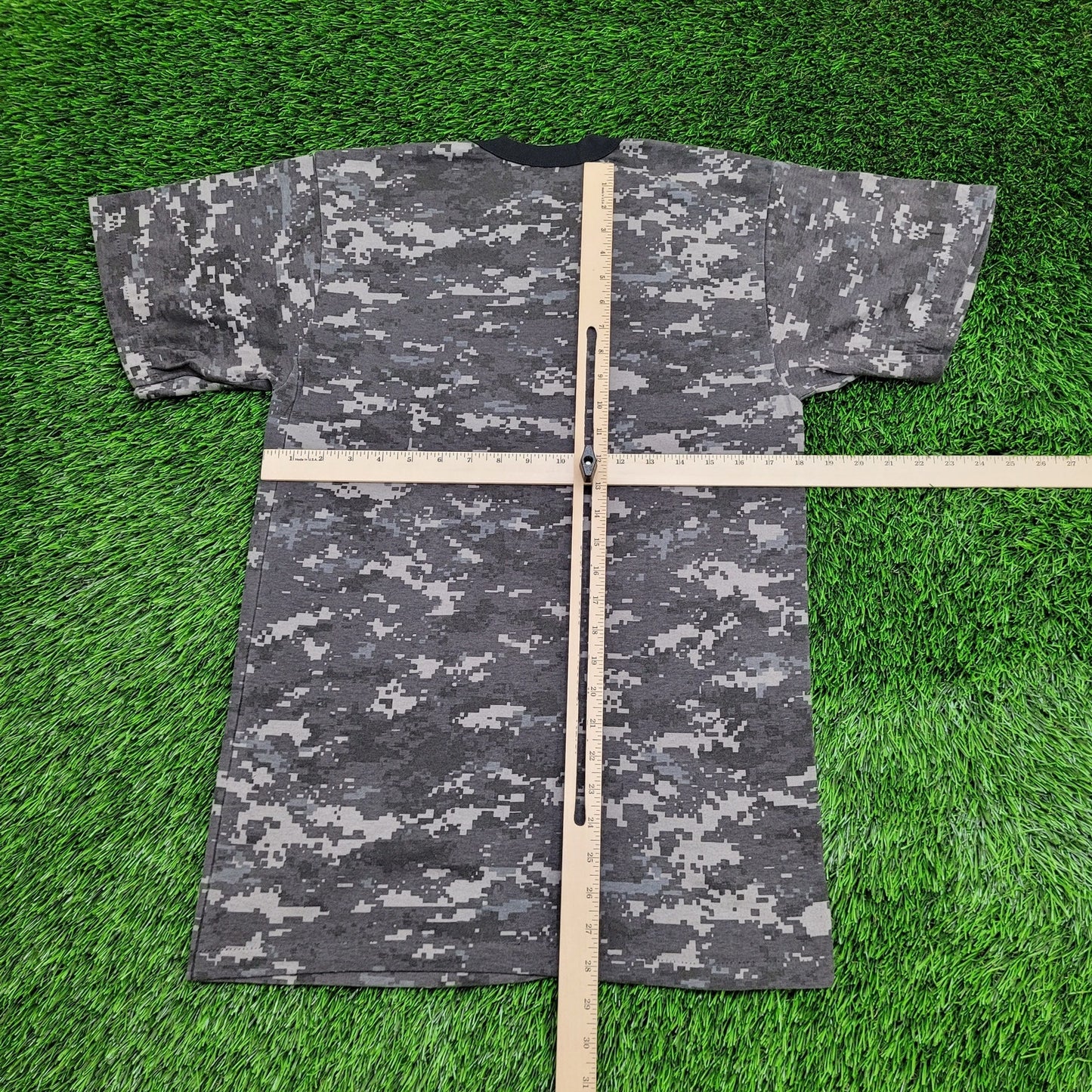 Digital Woodland Camo Shirt Vintage 80s Small 18x28 Gray