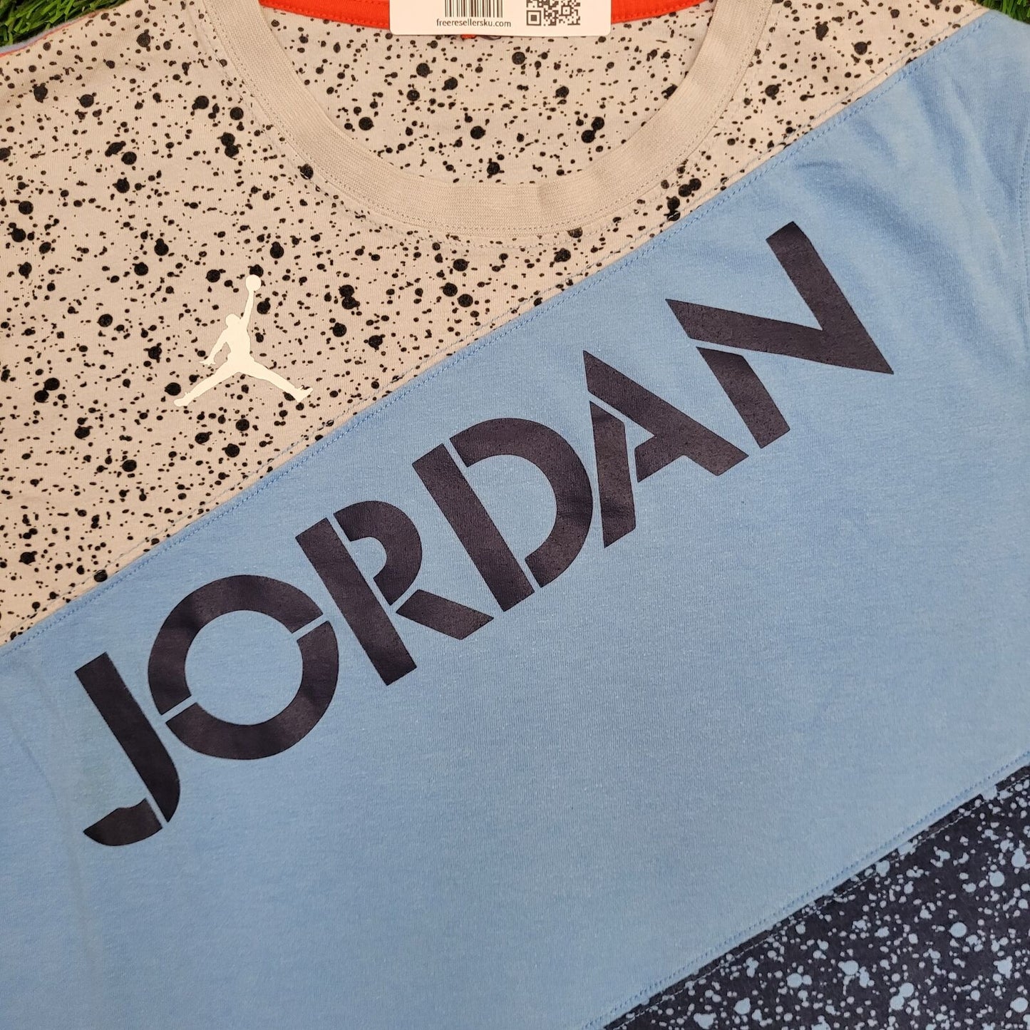 Air-Jordan Colorblock Shirt Womens S/M 19x24 Blue