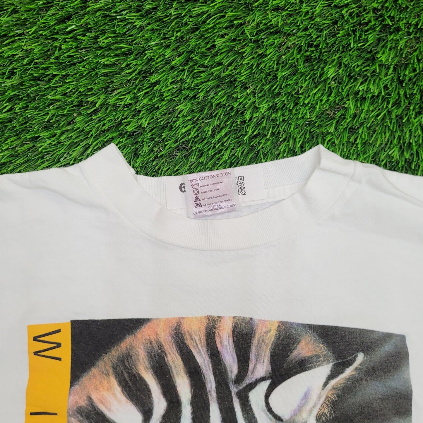 Wildlife Conservation International Shirt Large 19x25 White