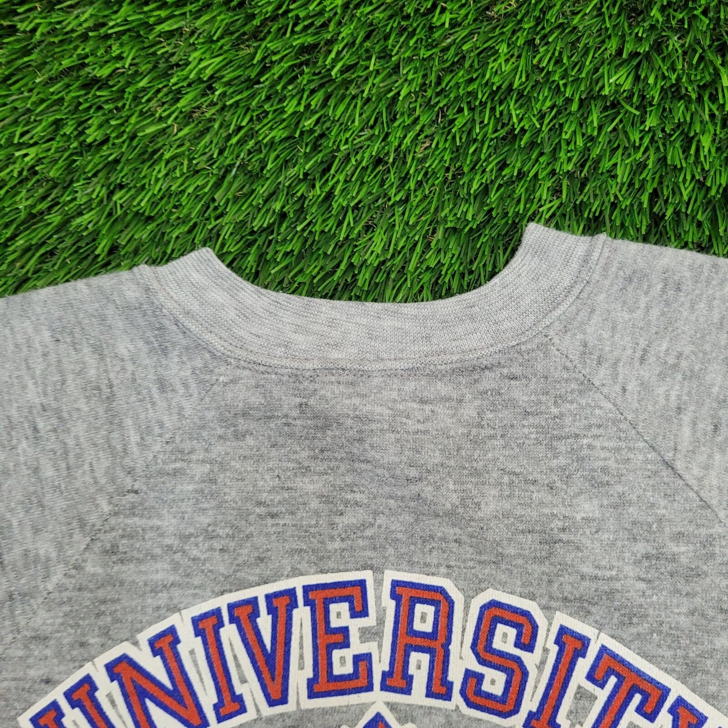 Vintage University-of Florida Sweatshirt Womens Medium 19x22