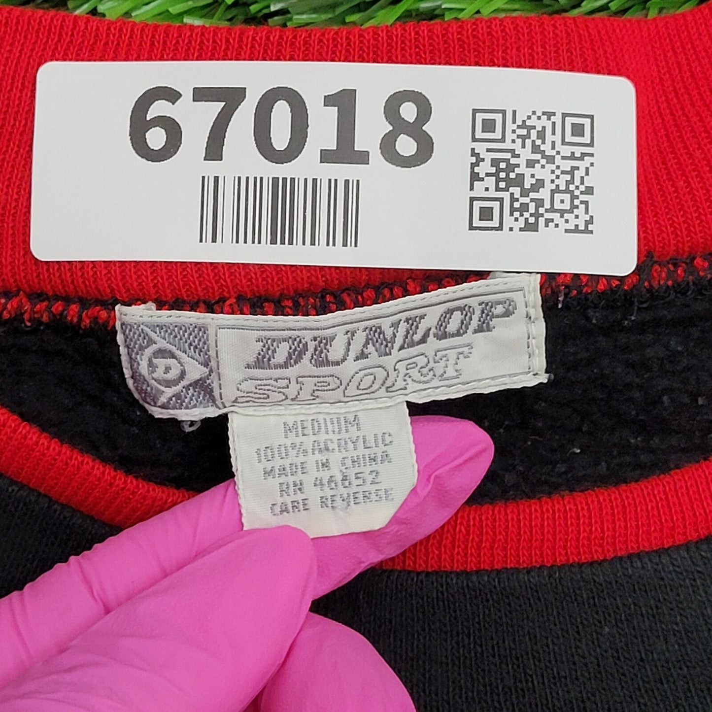 DUNLOP Sweatshirt S/M 21x22 Black Red