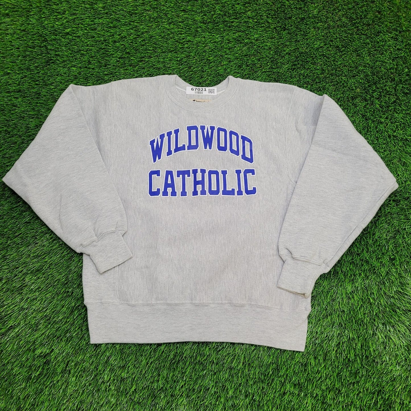 Vintage Wildwood Catholic Sweatshirt Women Medium 19x23 Gray