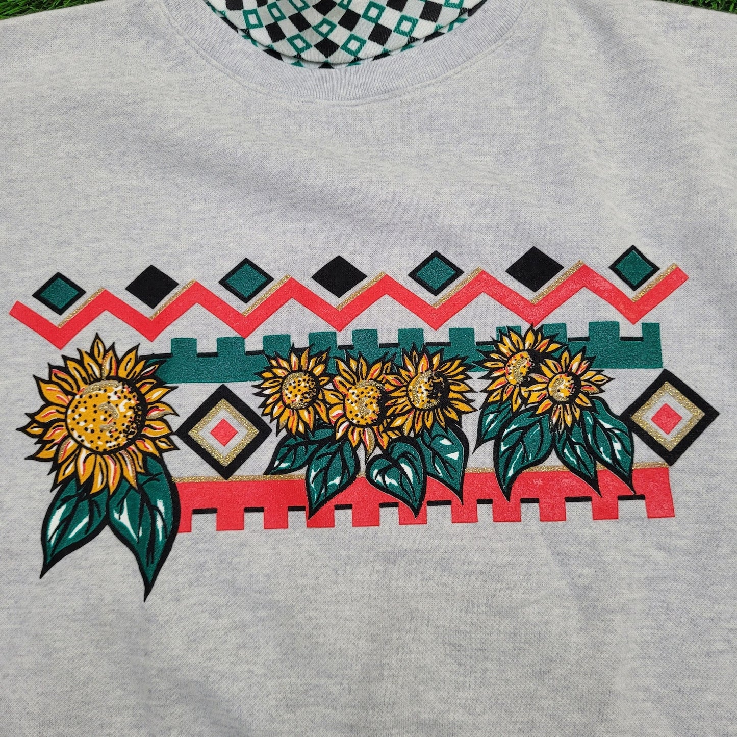 Vintage Sunflower Sweatshirt Womens Large 23x25 Baggy USA