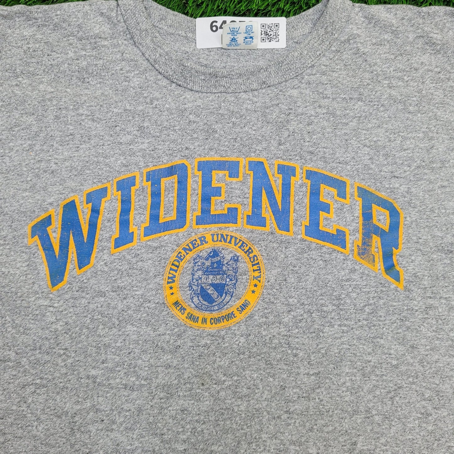 Champion Widener University Shirt Medium 20x24 Arch USA