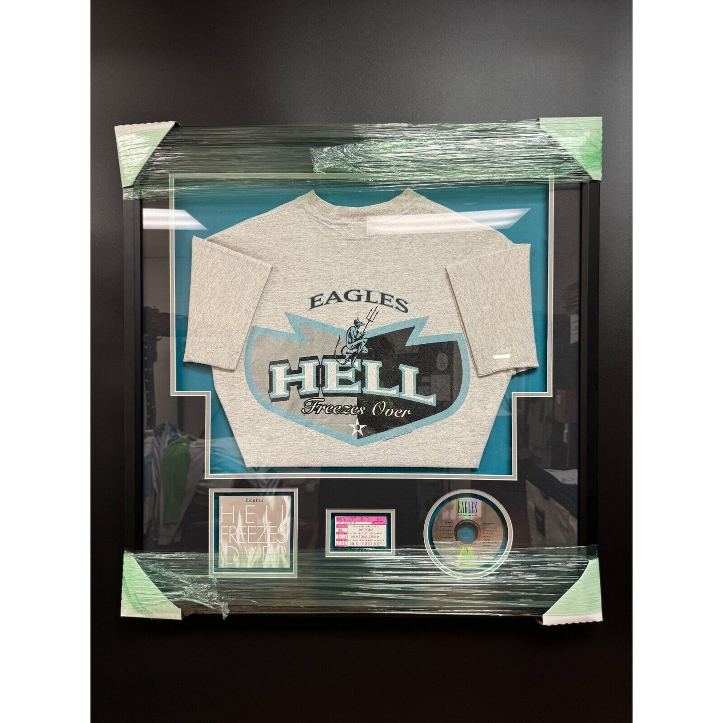 1994 Eagles Hell-Freezes Over Tour Memorabilia Authentic