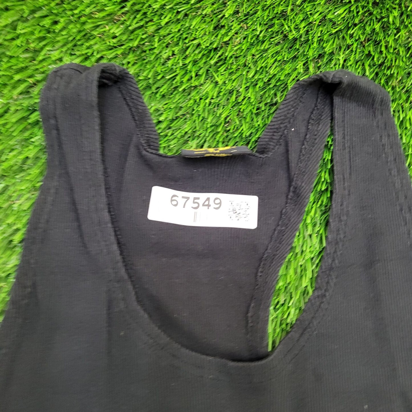 Golds-Gym Tank-Top Medium 19x26 Black