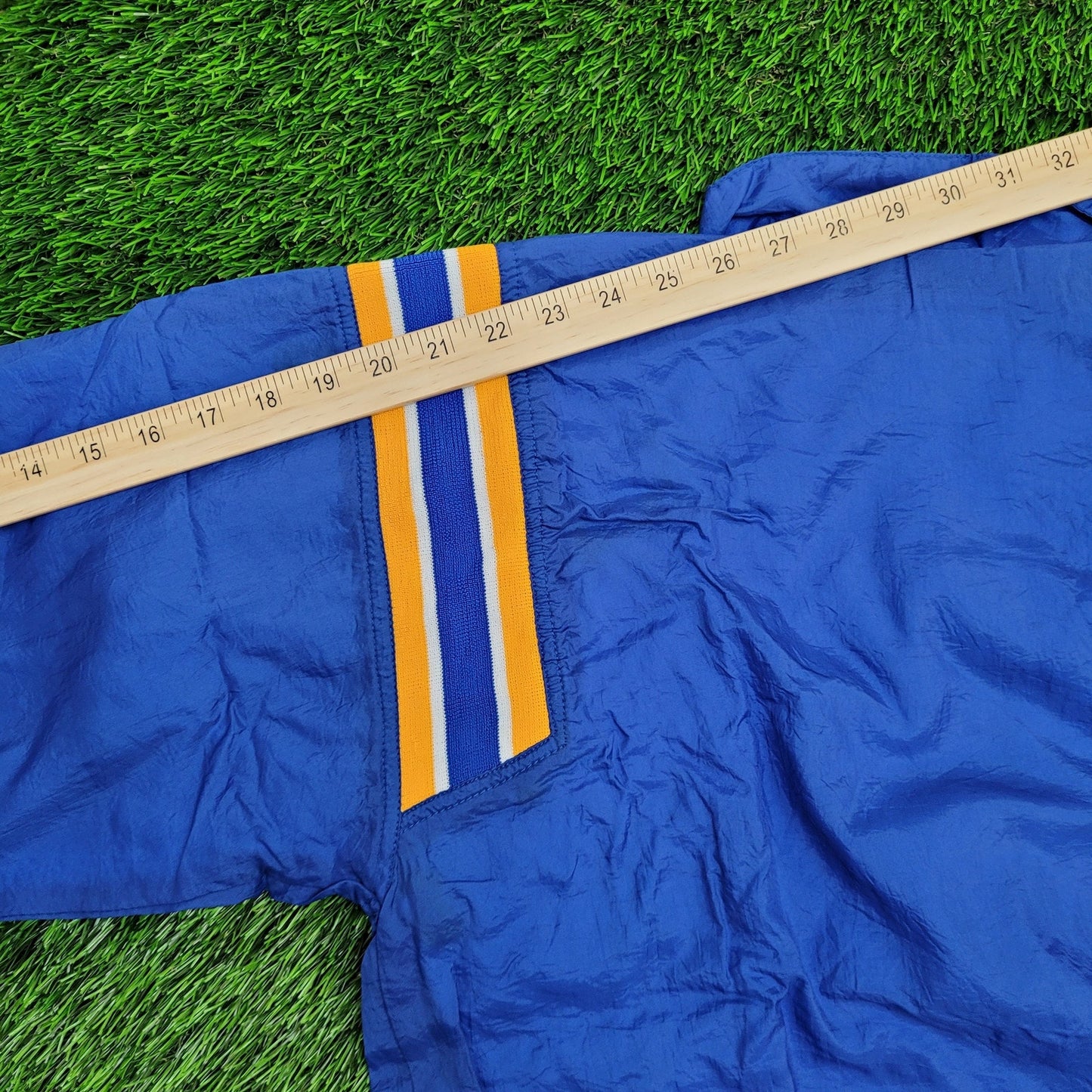 Vintage Two-Toned Windbreaker Jacket Womens Large 21x22 Blue