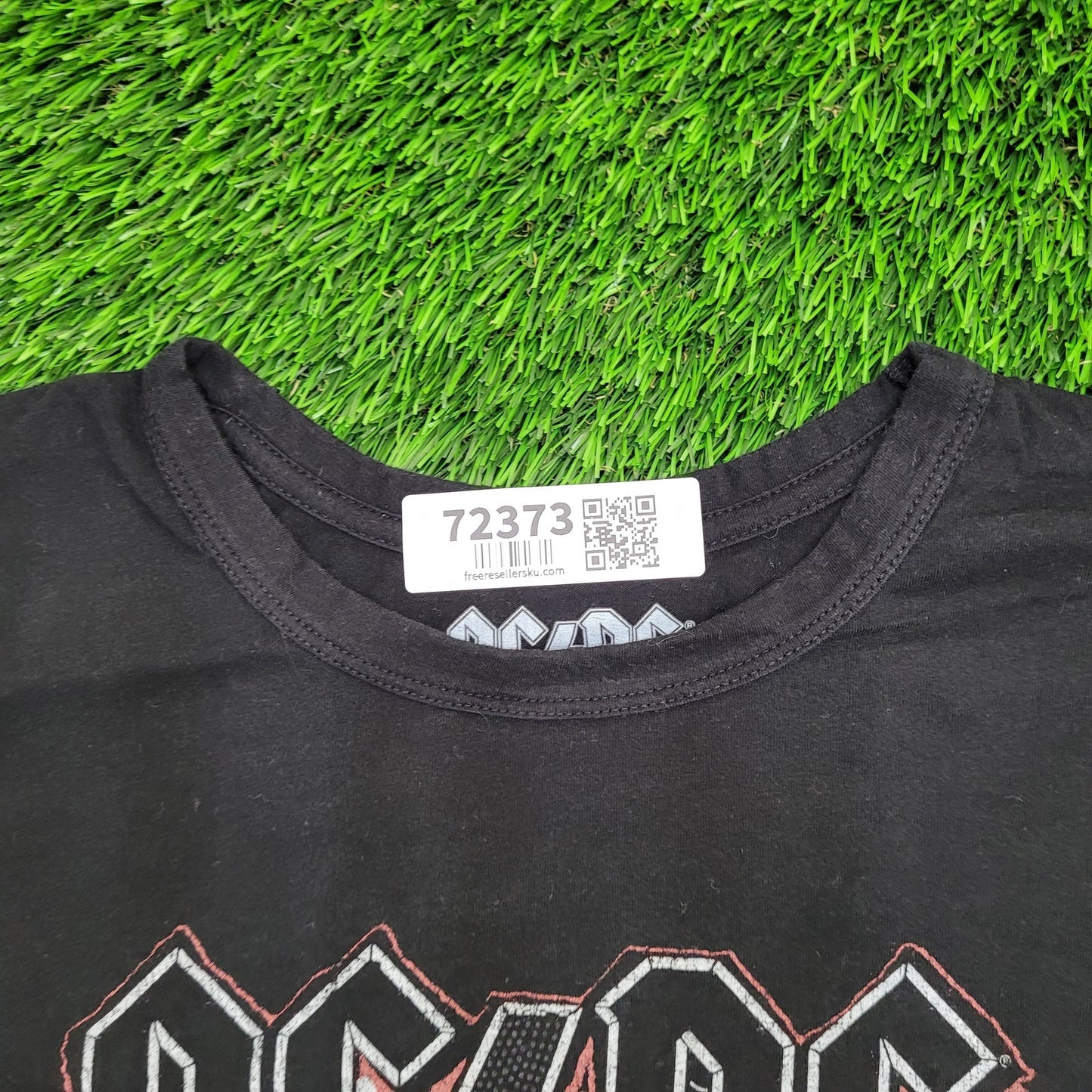 ACDC Crop-Top Shirt Womens Medium 19x19 Boxy