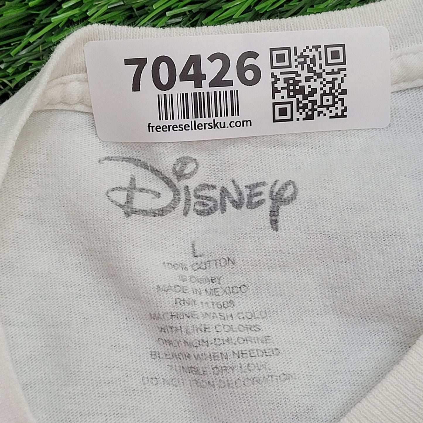 Disney Mickey-Mouse Shirt Large 21x26 White