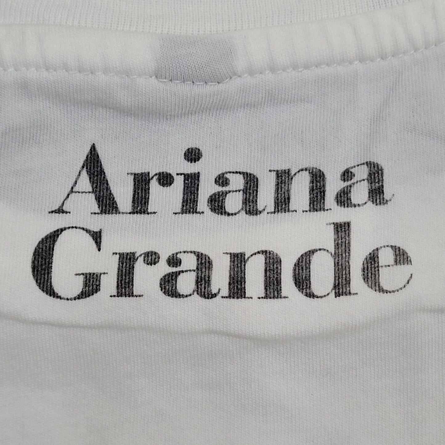 Ariana-Grande Shirt Womens Medium 22x22 White