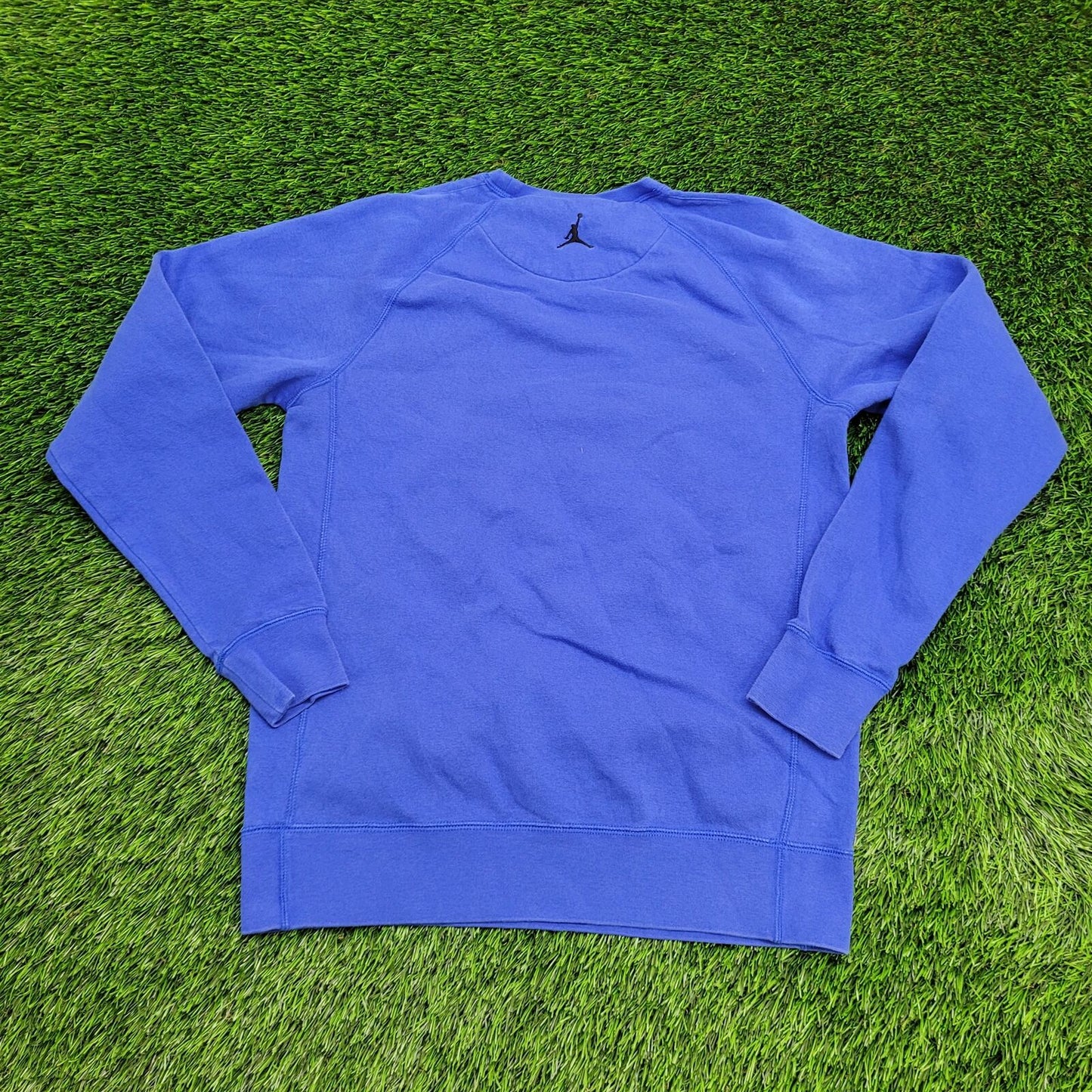 Air-Jordan Sweatshirt Medium 20x26 Blue