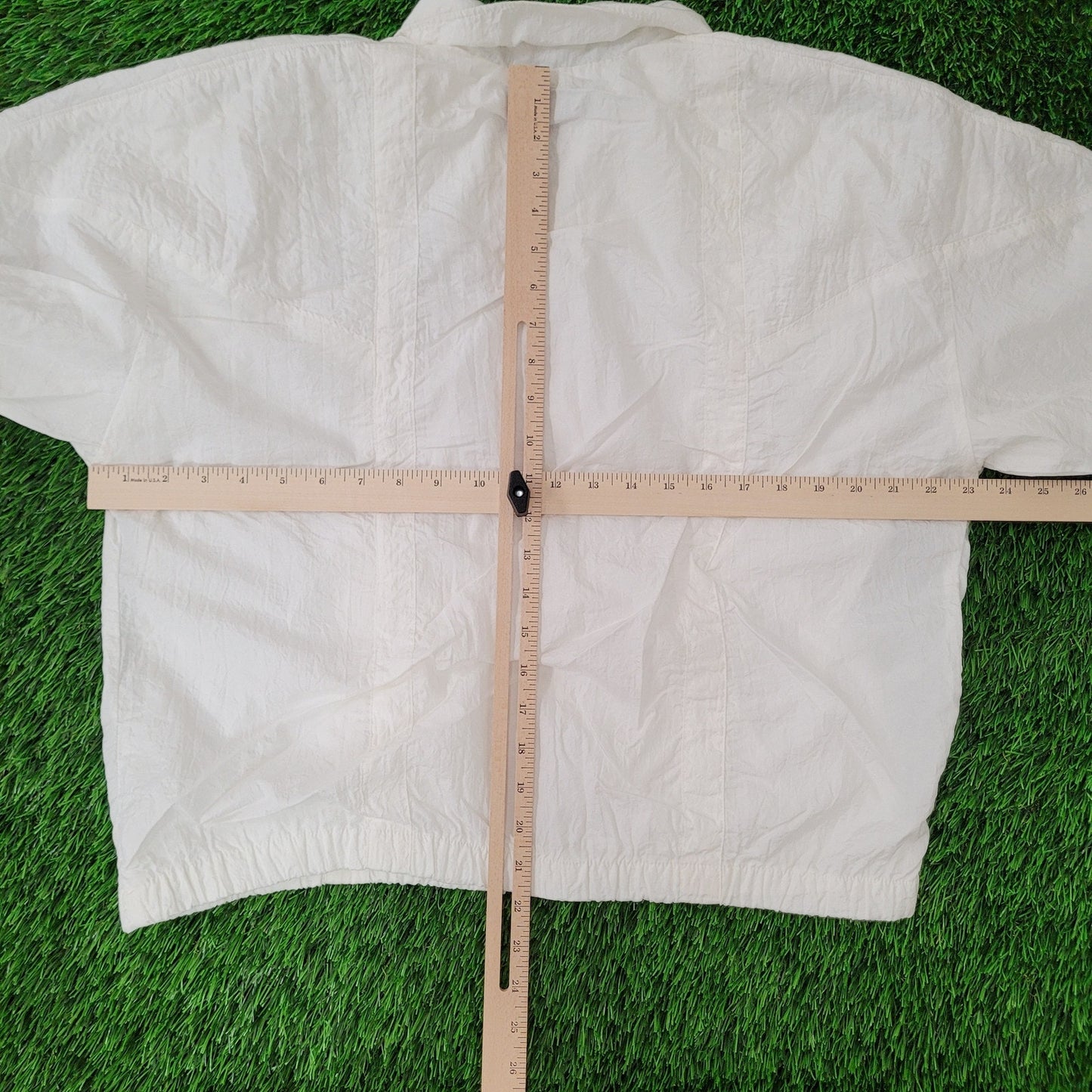 Vintage Whitefish-Bay Tennis Jacket Large 23x22 Windbreaker