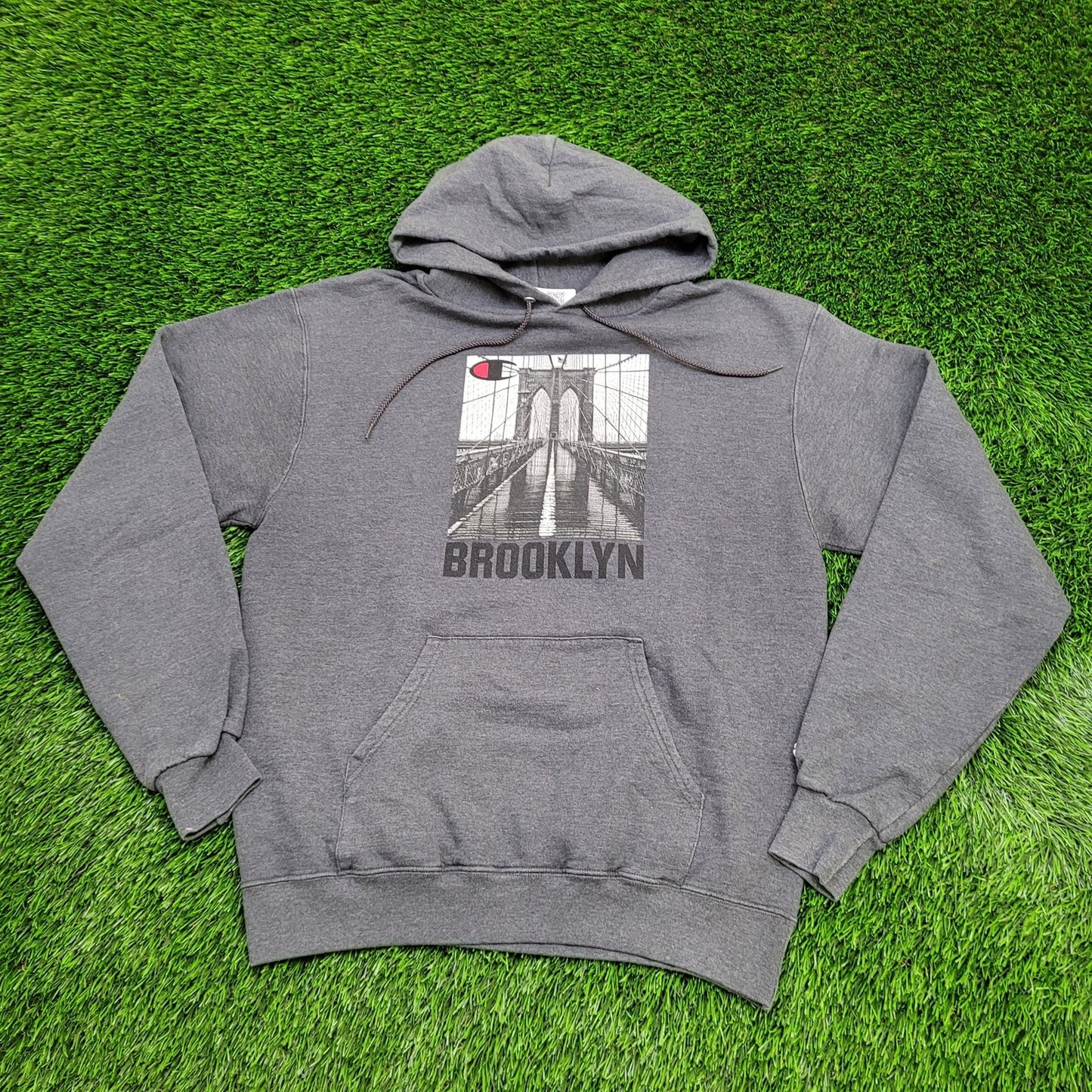 Brooklyn New-York Hoodie Large 22x25 Gray