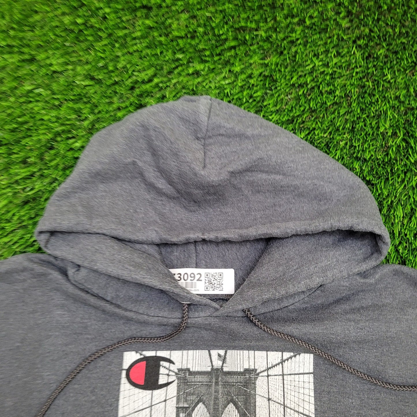 Brooklyn New-York Hoodie Large 22x25 Gray