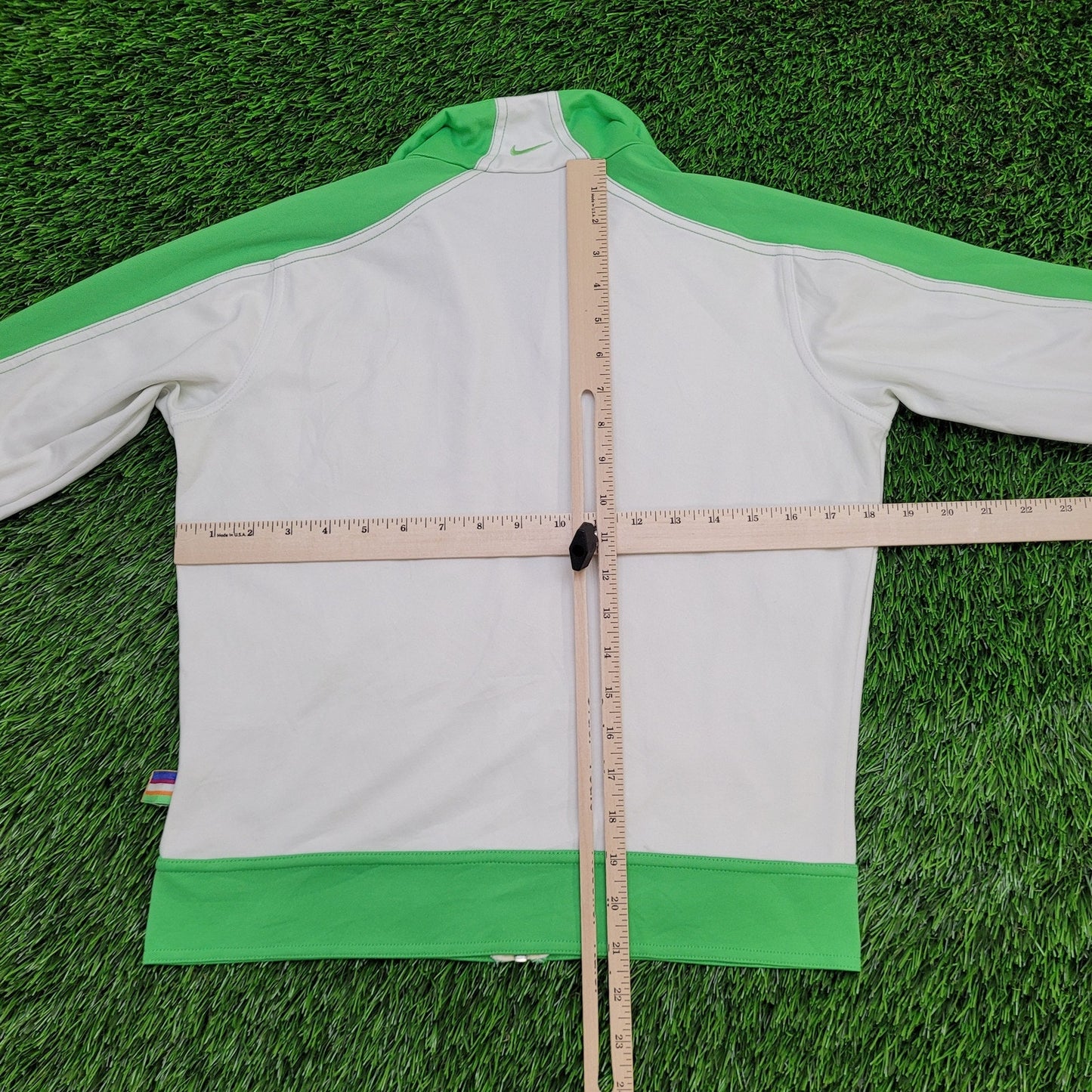 Vintage Y2K NIKE Track Jacket Women Medium 18x21 White Green