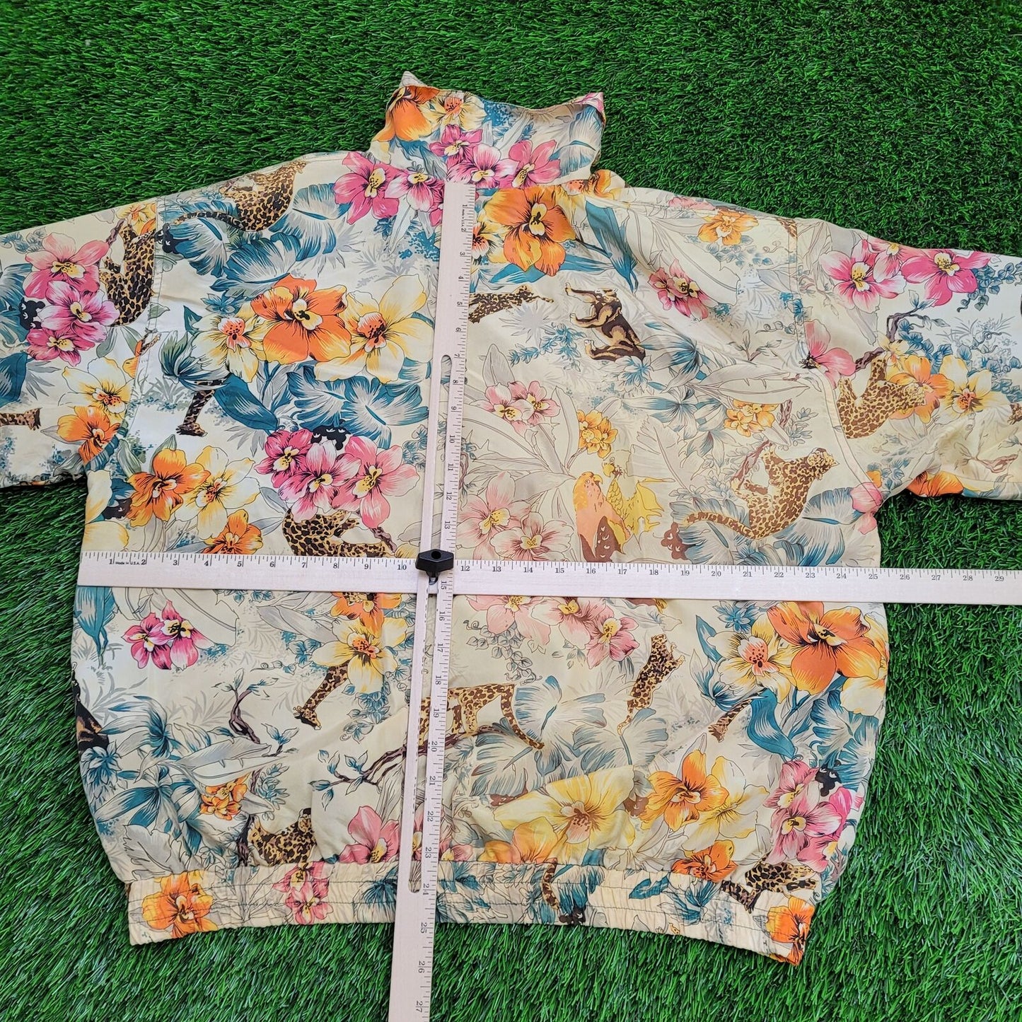 Crazy-Print Jacket Womens XL 25x25 AOP Floral