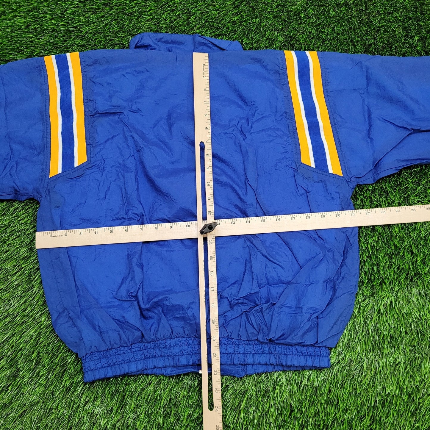 Vintage Two-Toned Windbreaker Jacket Womens Large 21x22 Blue