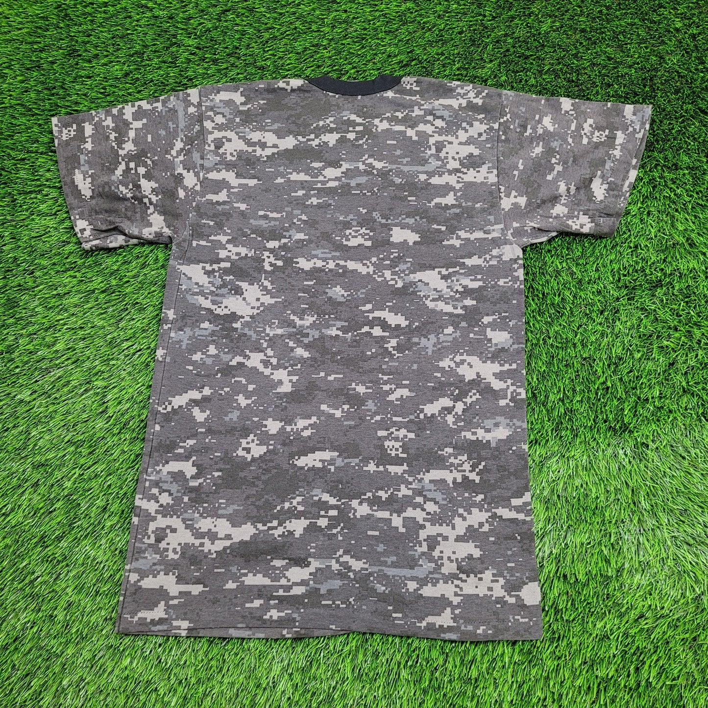 Digital Woodland Camo Shirt Vintage 80s Small 18x28 Gray