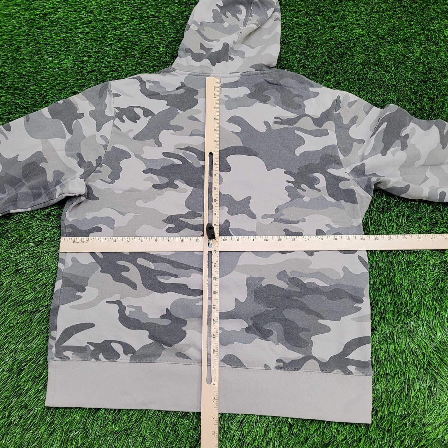 Champion Camo Hoodie Large 22x26 Woodland C-Logo