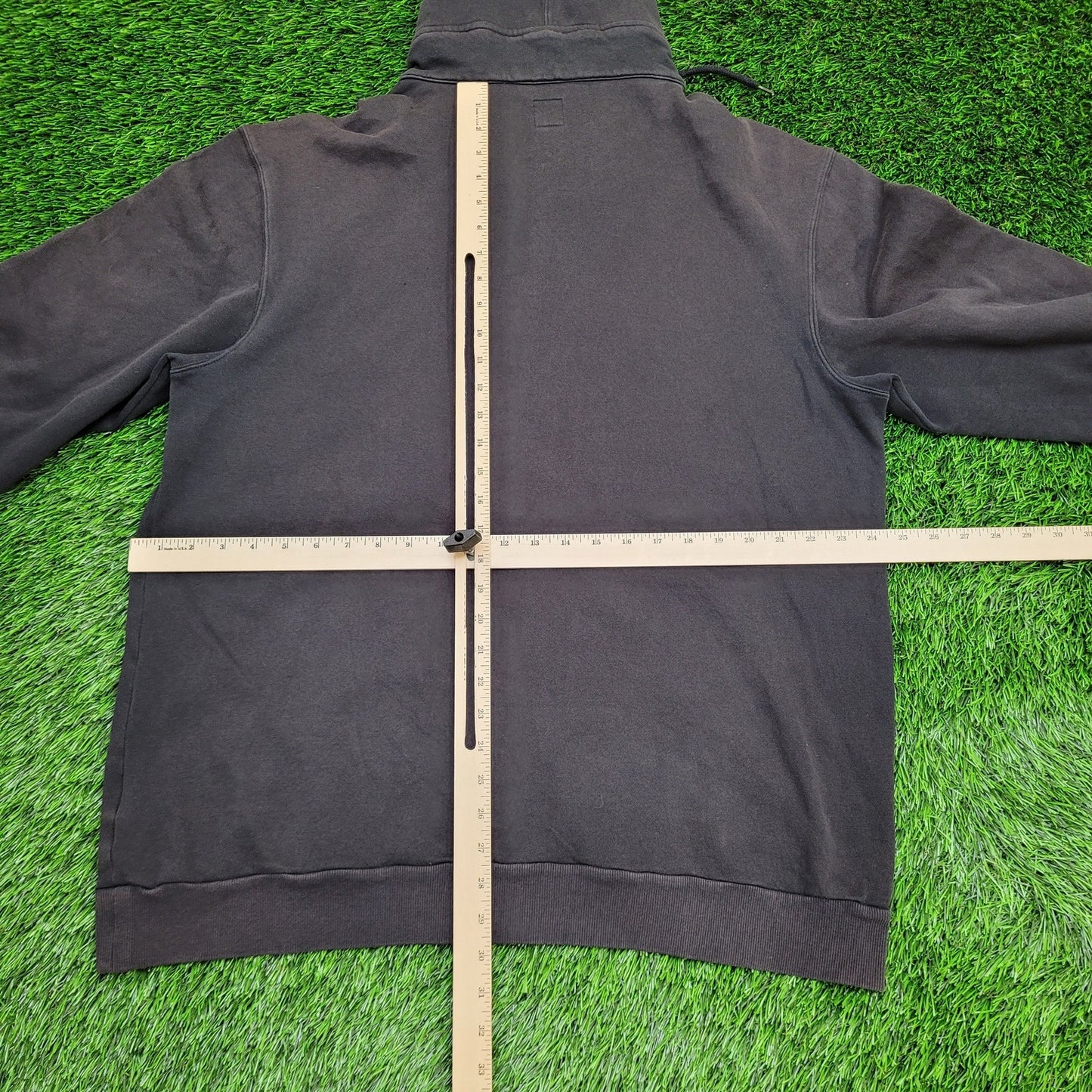 ADIDAS Skull Zip Hoodie XL 25x30 Sun-Faded Black